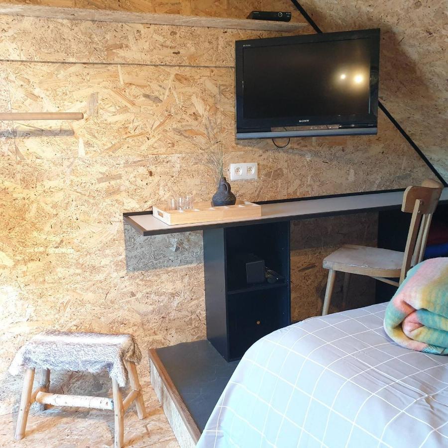 L'Annexe Rumilies Tournai Exteriör bild