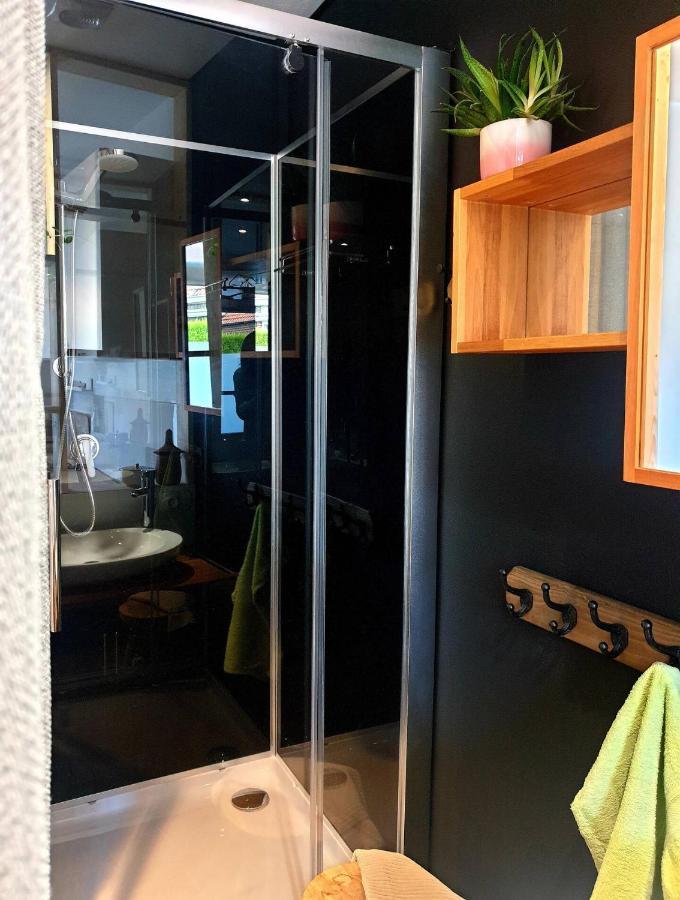 L'Annexe Rumilies Tournai Exteriör bild