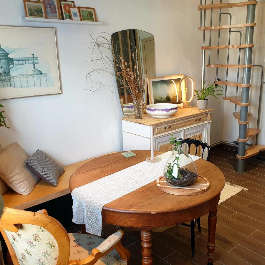 L'Annexe Rumilies Tournai Exteriör bild